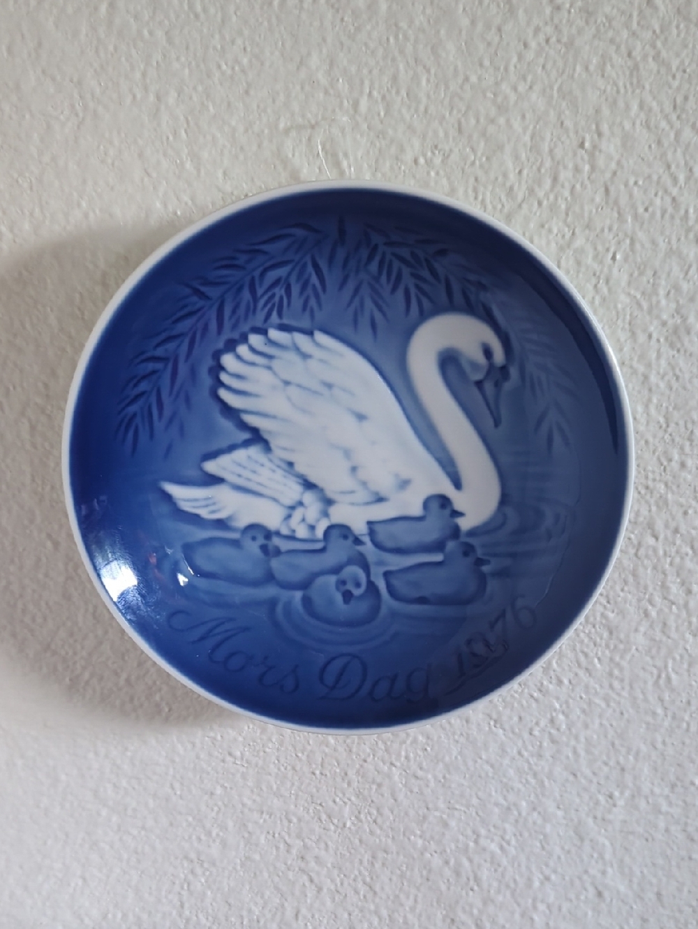 Vintage Blue Porcelain Swan Collector Plate